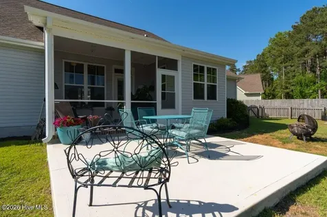 302 Big Pine Court Hubert NC 28539