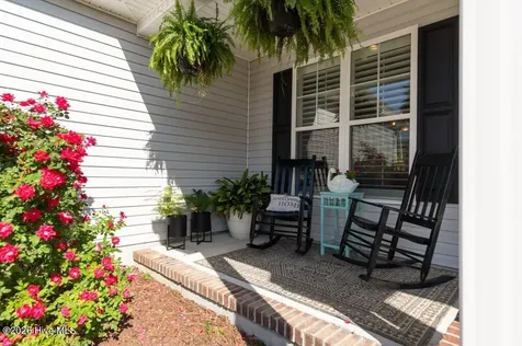 302 Big Pine Court Hubert NC 28539