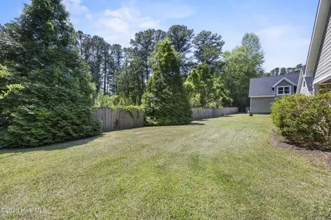 1011 Greenway Road Jacksonville NC 28546