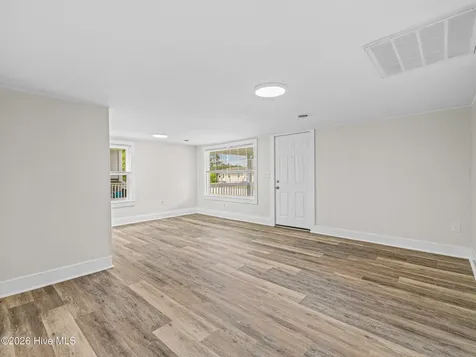 215 Richlands Avenue Jacksonville NC 28540