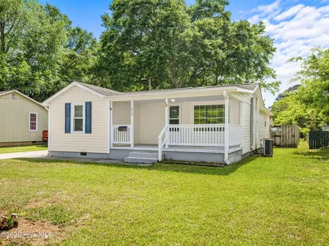 215 Richlands Avenue Jacksonville NC 28540