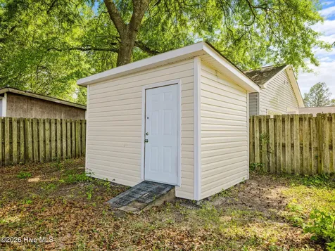 215 Richlands Avenue Jacksonville NC 28540