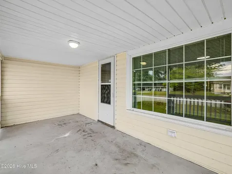 215 Richlands Avenue Jacksonville NC 28540