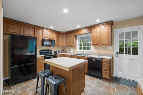 1123 N Fort Bragg Road Southern Pines NC 28387