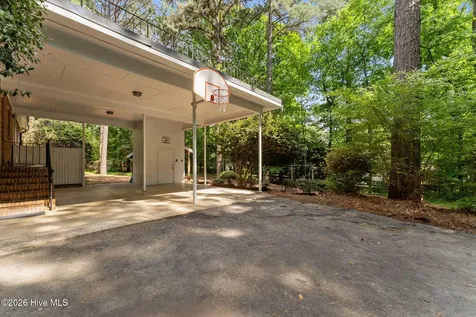 1123 N Fort Bragg Road Southern Pines NC 28387