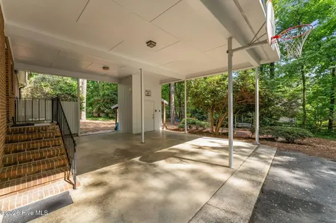 1123 N Fort Bragg Road Southern Pines NC 28387