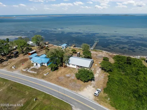 2472 Cedar Island Road Cedar Island NC 28520