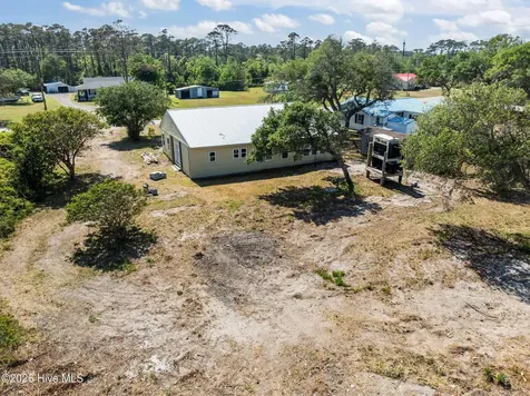2472 Cedar Island Road Cedar Island NC 28520