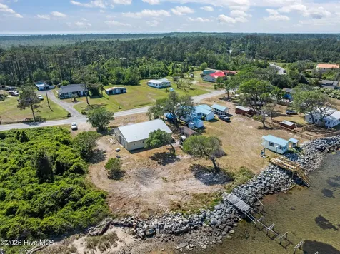 2472 Cedar Island Road Cedar Island NC 28520
