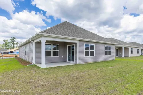3085 Golden Field Drive SE Bolivia NC 28422