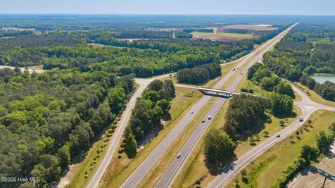 1300 Nc-11 Magnolia NC 28453
