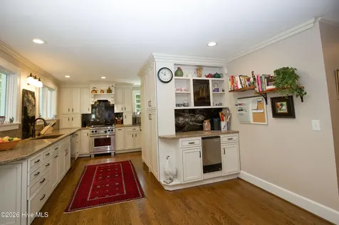 130 N Highland Road Southern Pines NC 28387