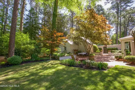 130 N Highland Road Southern Pines NC 28387