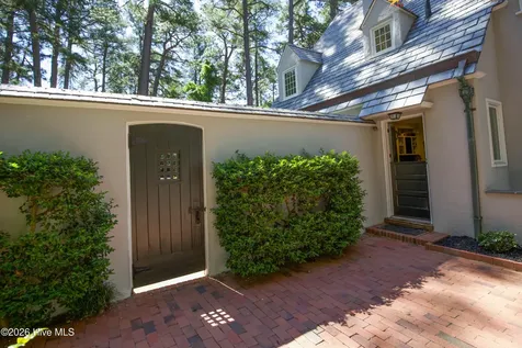 130 N Highland Road Southern Pines NC 28387