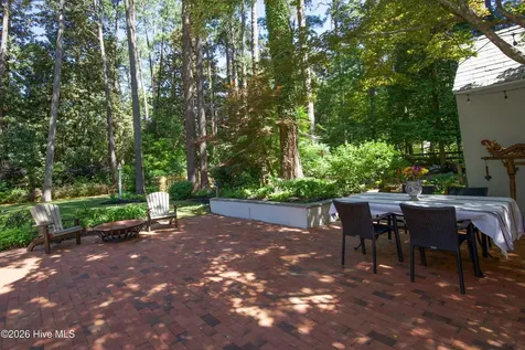 130 N Highland Road Southern Pines NC 28387