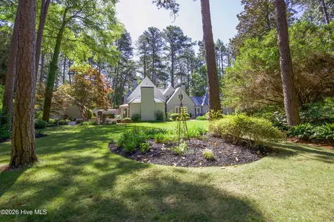 130 N Highland Road Southern Pines NC 28387