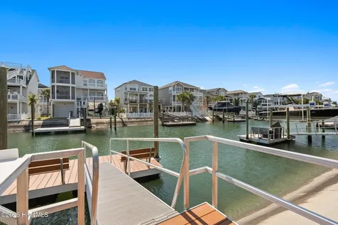 27 Cumberland Street Ocean Isle Beach NC 28469