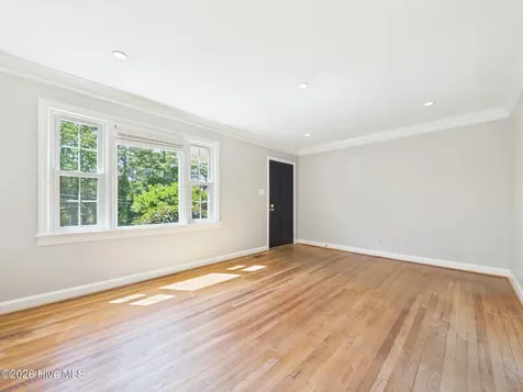 2912 Oberlin Road Raleigh NC 27608