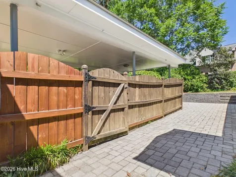 2912 Oberlin Road Raleigh NC 27608