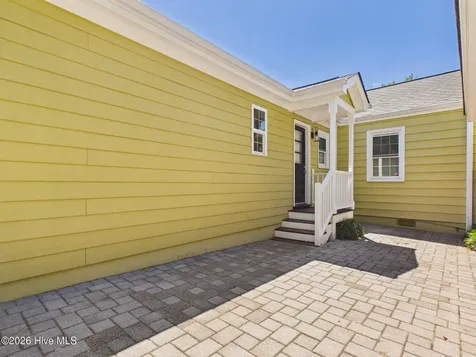 2912 Oberlin Road Raleigh NC 27608