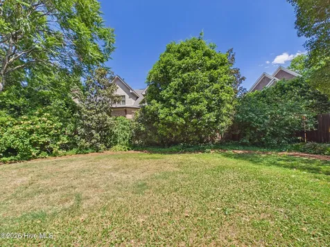 2912 Oberlin Road Raleigh NC 27608