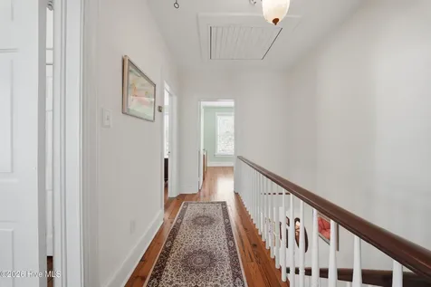 215 W Queen Street Edenton NC 27932