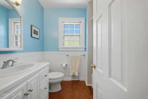 215 W Queen Street Edenton NC 27932