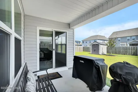 306 Cleat Drive Surf City NC 28445