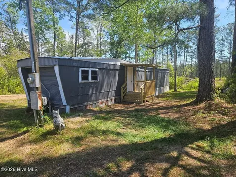 131 Coot Davis Road Jacksonville NC 28540