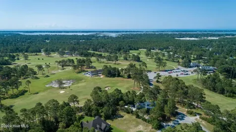 266 Surfside Landing Boulevard Hubert NC 28539