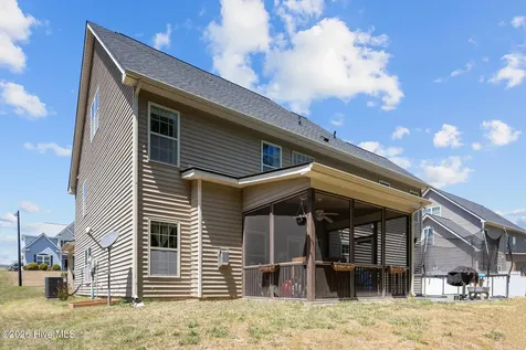 64 Cromwell Circle Cameron NC 28326
