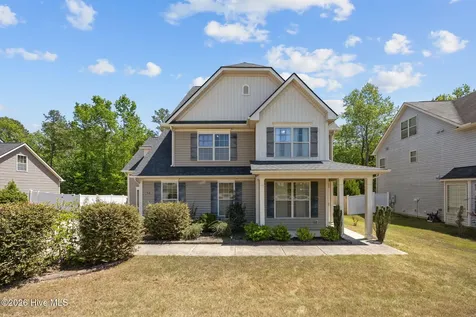 64 Cromwell Circle Cameron NC 28326