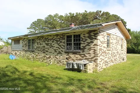 135 Lowe Drive Hertford NC 27944