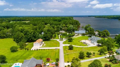 106 Bimini Court Havelock NC 28532