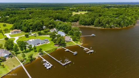 106 Bimini Court Havelock NC 28532
