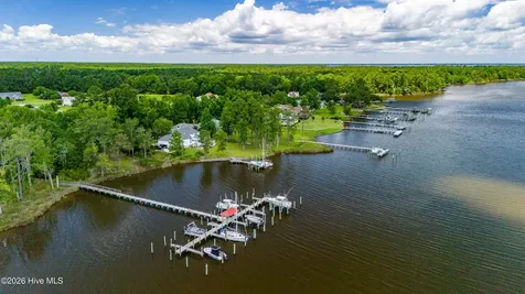 106 Bimini Court Havelock NC 28532