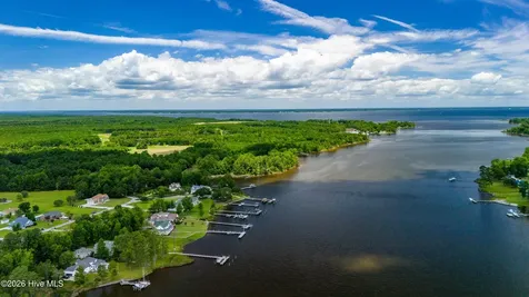 106 Bimini Court Havelock NC 28532