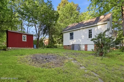511 S Pine Street Spring Hope NC 27882