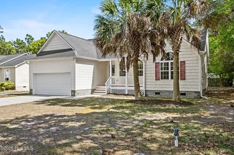2336 Frink Lake Drive Southport NC 28461