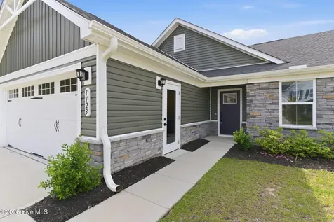 1123 Middle Crest Drive NE Bolivia NC 28422