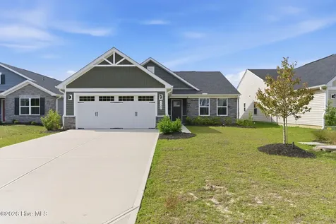 1123 Middle Crest Drive NE Bolivia NC 28422