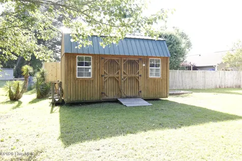 103 Quarterhorse Lane Jacksonville NC 28546