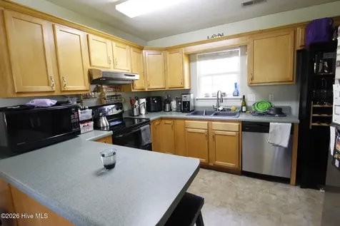 103 Quarterhorse Lane Jacksonville NC 28546