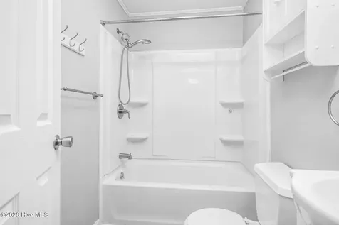 307 E Irwin Street Pinetops NC 27864