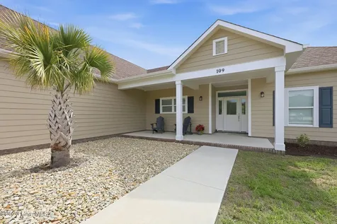 109 Fawn Creek Court Cedar Point NC 28584