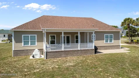 109 Fawn Creek Court Cedar Point NC 28584