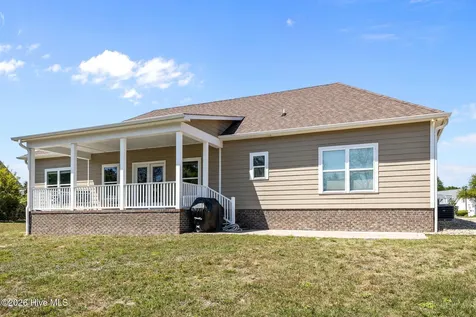 109 Fawn Creek Court Cedar Point NC 28584