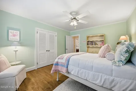 1904 York Street Kinston NC 28504
