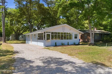 103 SE 76th Street Oak Island NC 28465