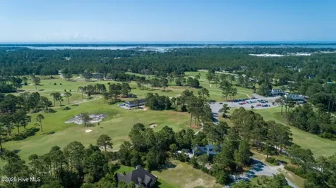 279 Surfside Landing Boulevard Hubert NC 28539